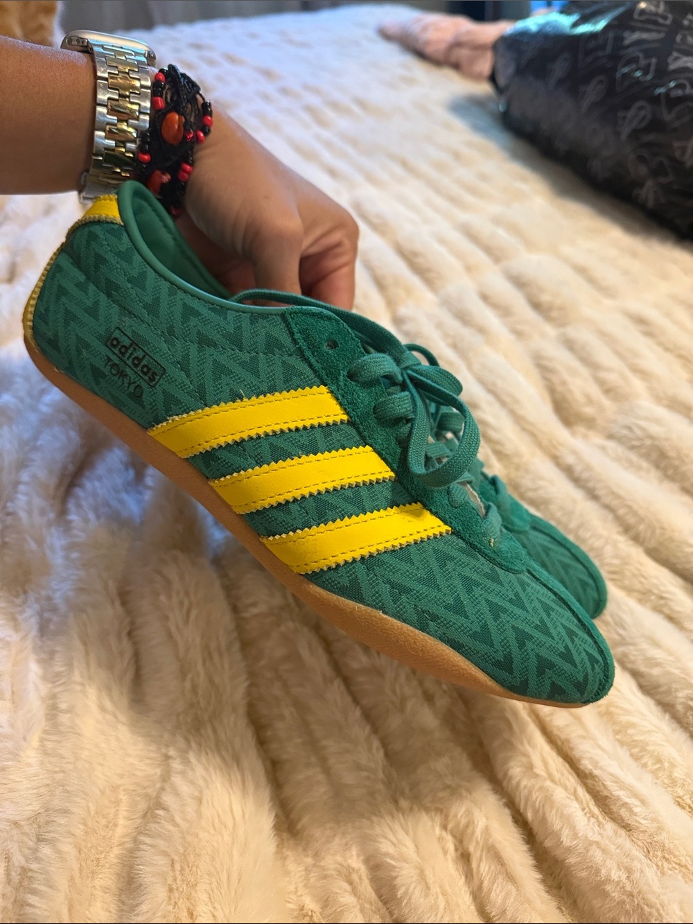 adidas Women’s Green Sneaker with Yellow Three-Stripes